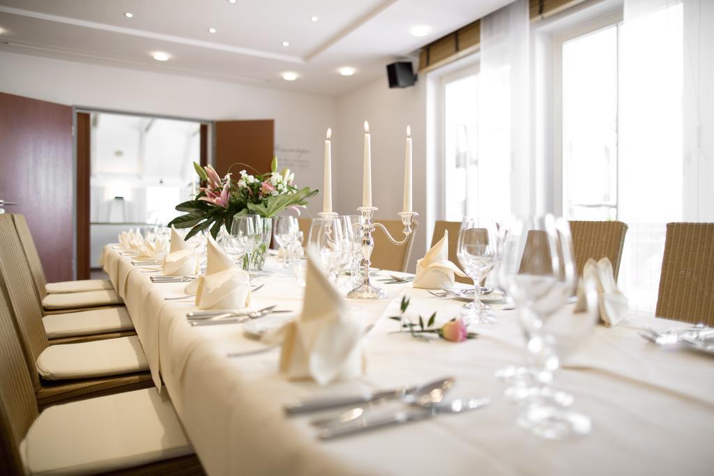 Hotel Kleines Meer Waren Kültér fotó