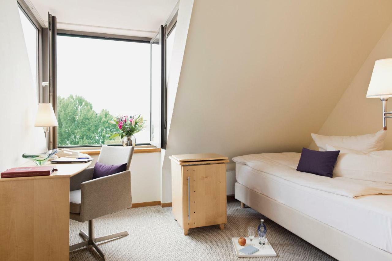 Hotel Kleines Meer Waren Kültér fotó
